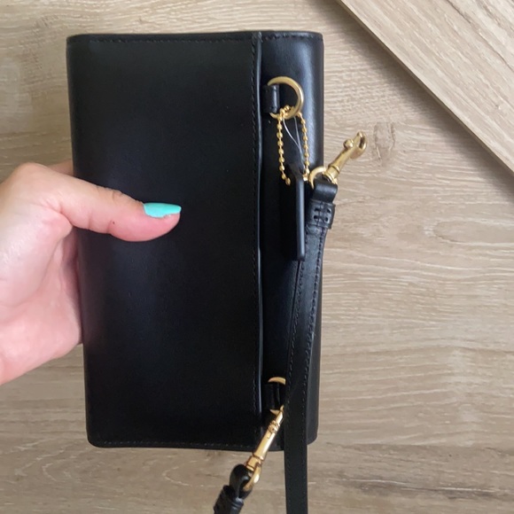 Coach HP🛑 - Picture 4 of 7